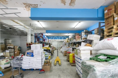 Terreno Comércio / Armazém para Venda em Bonfim
