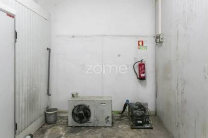 Terreno Comércio / Armazém para Venda em Bonfim