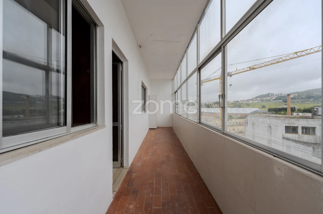 Apartamento T3 para Arrendamento em Selho (São Jorge) Foto 11