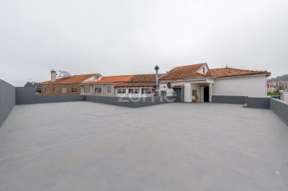 Moradia T2 para Venda em Darque
