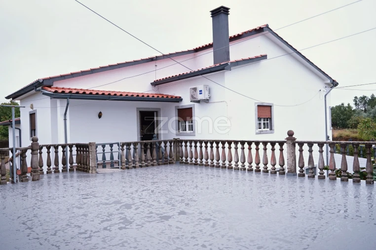 Moradia T4 para Venda em Pedrogão Grande Foto 14