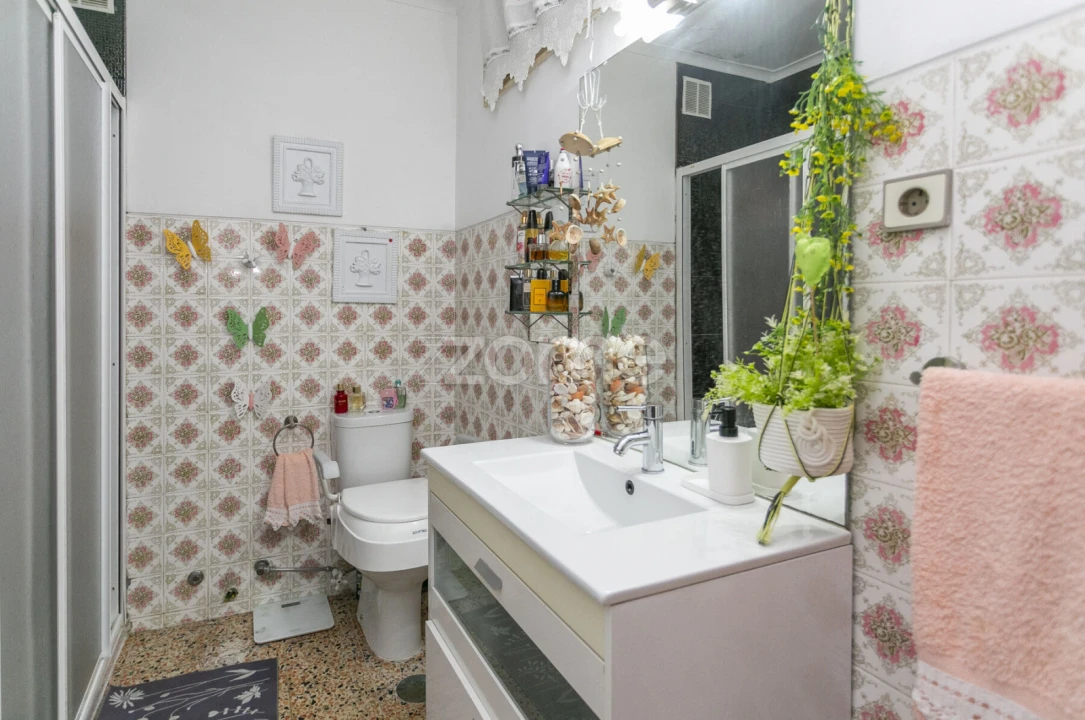 Apartamento T2 para Venda em Fânzeres e São Pedro da Cova Foto 8