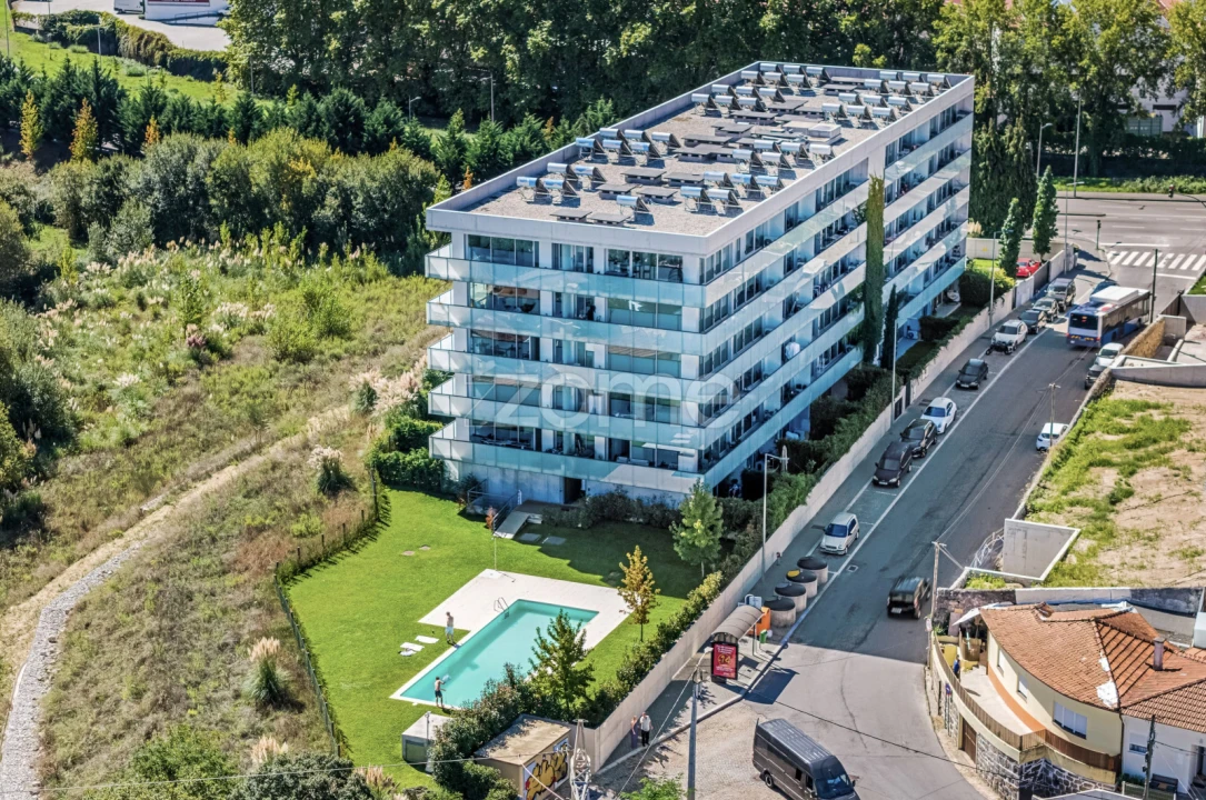 Apartamento T3 para Venda em Oliveira do Douro Foto 29