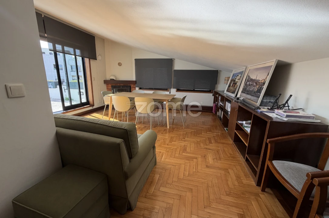 Apartamento T3 para Arrendamento em Cidade da Maia Foto 7