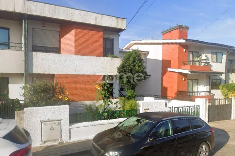 Apartamento T3 para Arrendamento em Cidade da Maia Foto 2