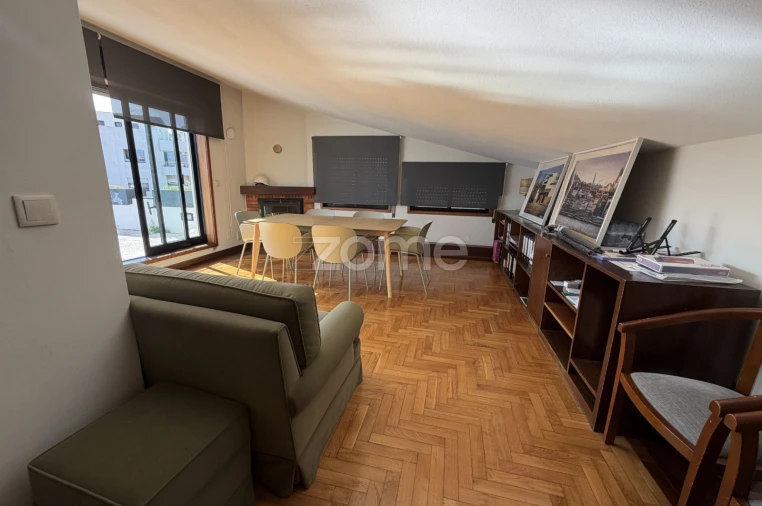 Apartamento T3 para Arrendamento em Cidade da Maia Foto 7