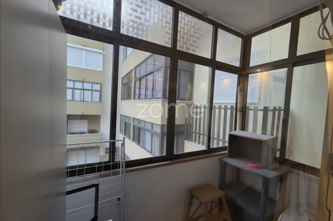 Apartamento T2 para Arrendamento em Odivelas Foto 11