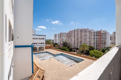 Apartamento T1 para Venda em Portimão
