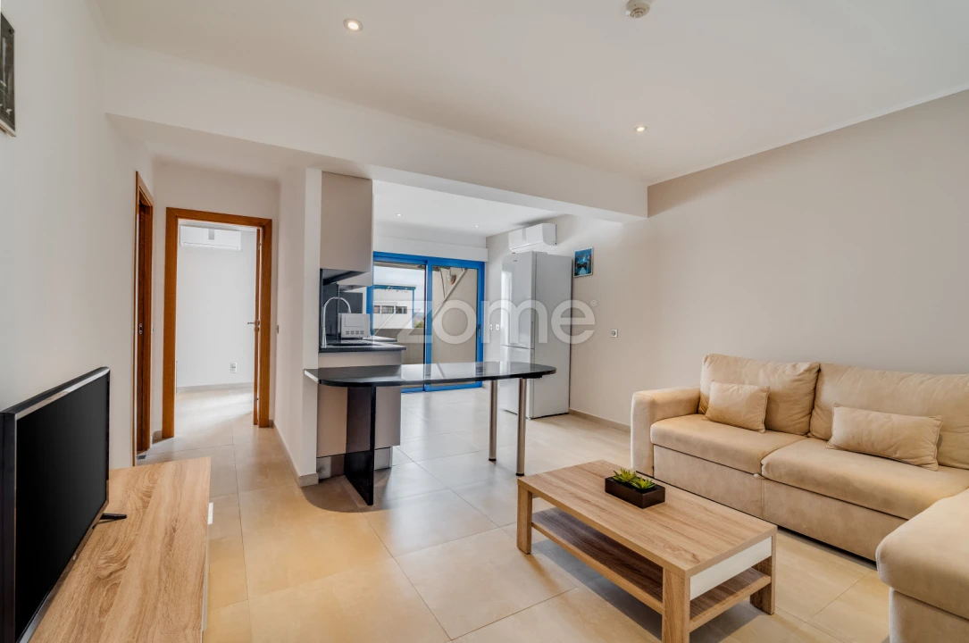 Apartamento T1 para Venda em Portimão Foto 1