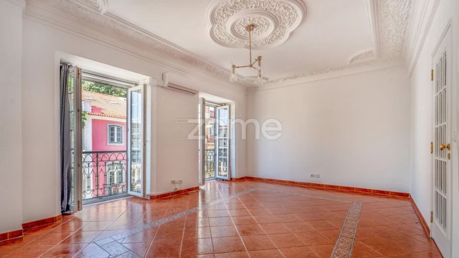 Apartamento T2 para Arrendamento em Misericórdia