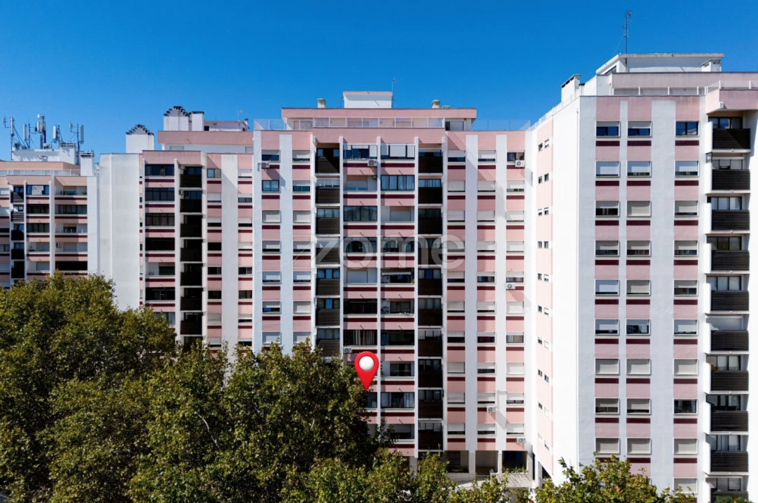 Apartamento T2 para Venda em Carnaxide e Queijas Foto 25