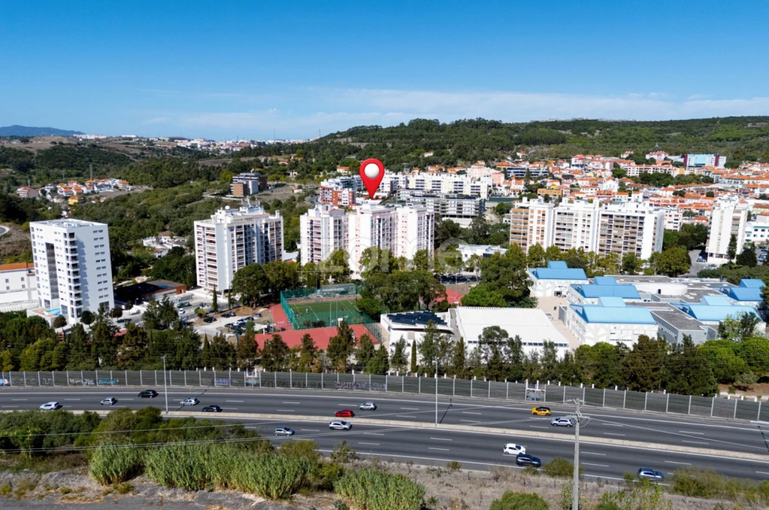Apartamento T2 para Venda em Carnaxide e Queijas Foto 24