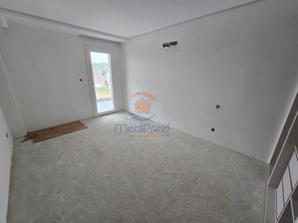 Apartamento T2 para Venda em Ramada e Caneças Foto 22