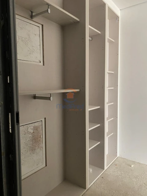 Apartamento T2 para Venda em Ramada e Caneças