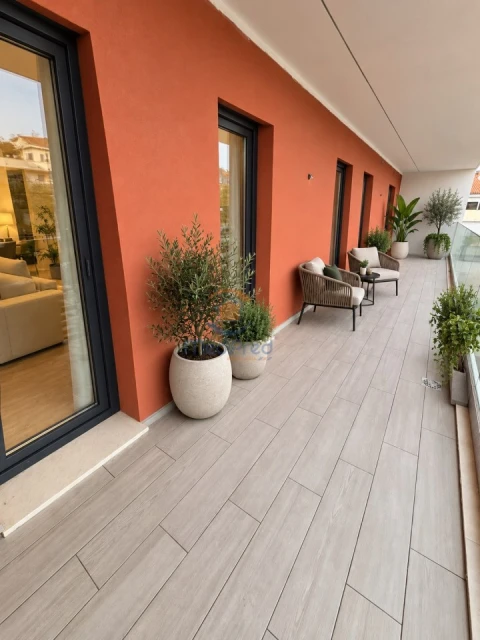 Apartamento T2 para Venda em Ramada e Caneças