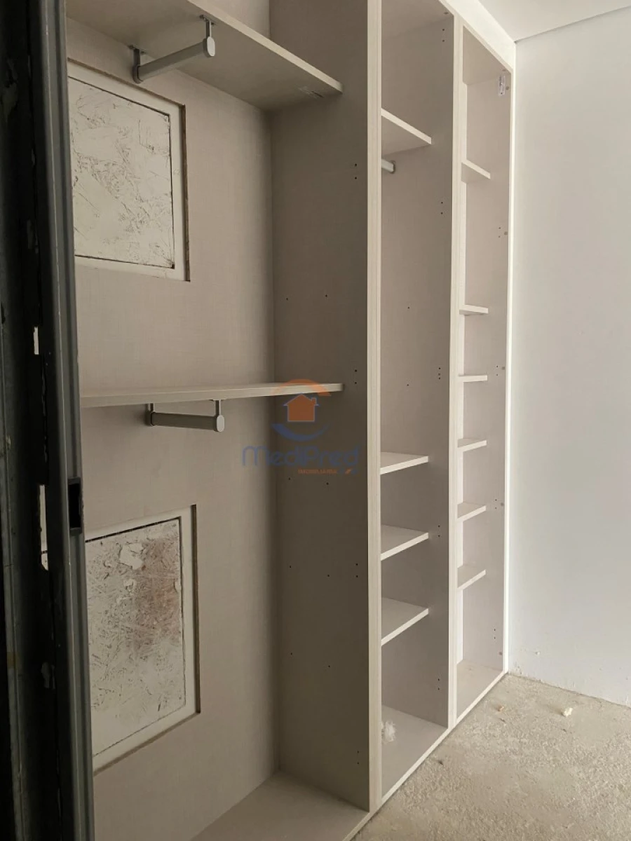 Apartamento T2 para Venda em Ramada e Caneças Foto 3