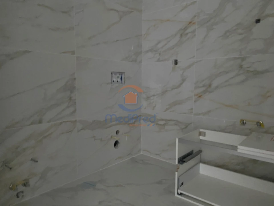 Apartamento T2 para Venda em Ramada e Caneças Foto 22