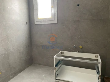Apartamento T2 para Venda em Ramada e Caneças