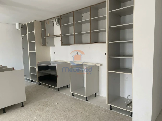 Apartamento T2 para Venda em Ramada e Caneças Foto 5