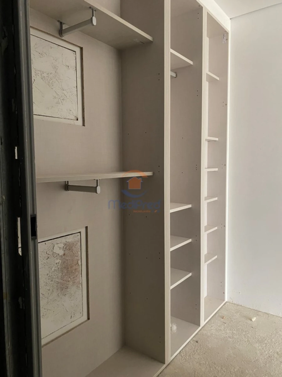 Apartamento T2 para Venda em Ramada e Caneças Foto 9