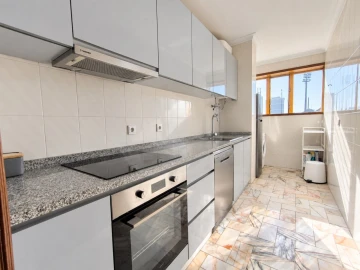Apartamento T1 para Venda em Póvoa de Varzim, Beiriz e Argivai