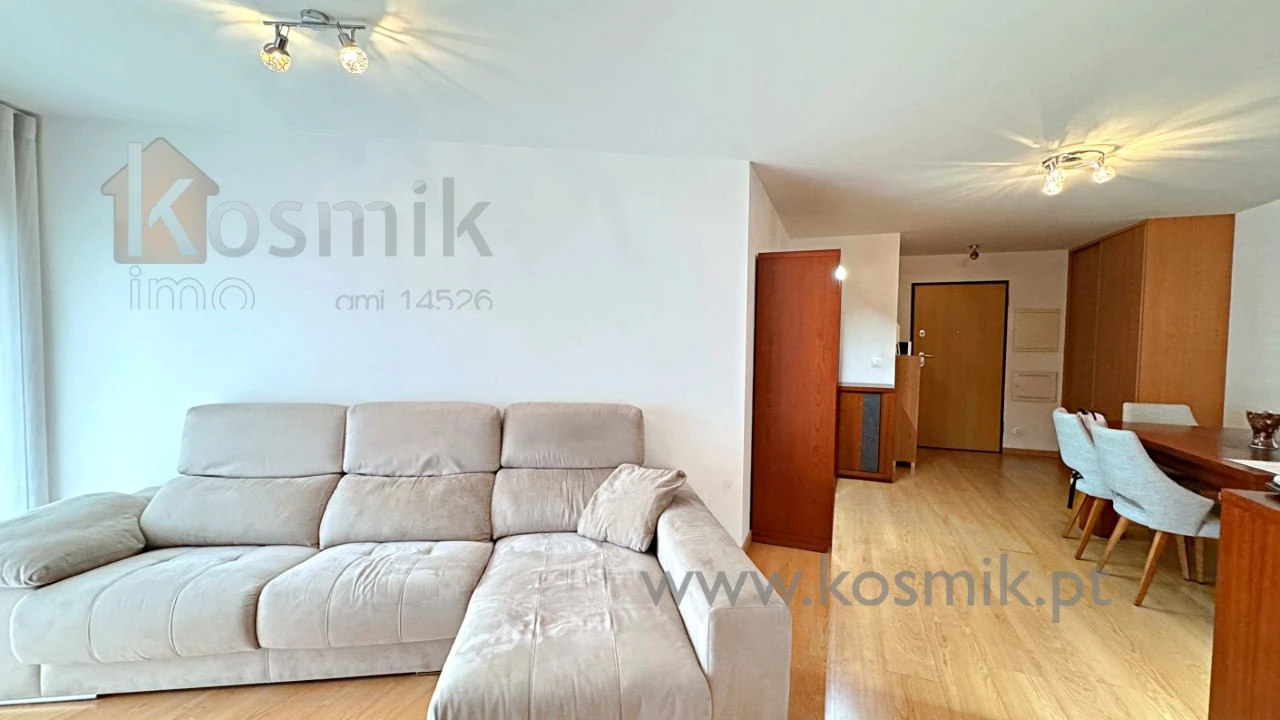 Apartamento T2 para Venda em Pontinha e Famões Foto 3