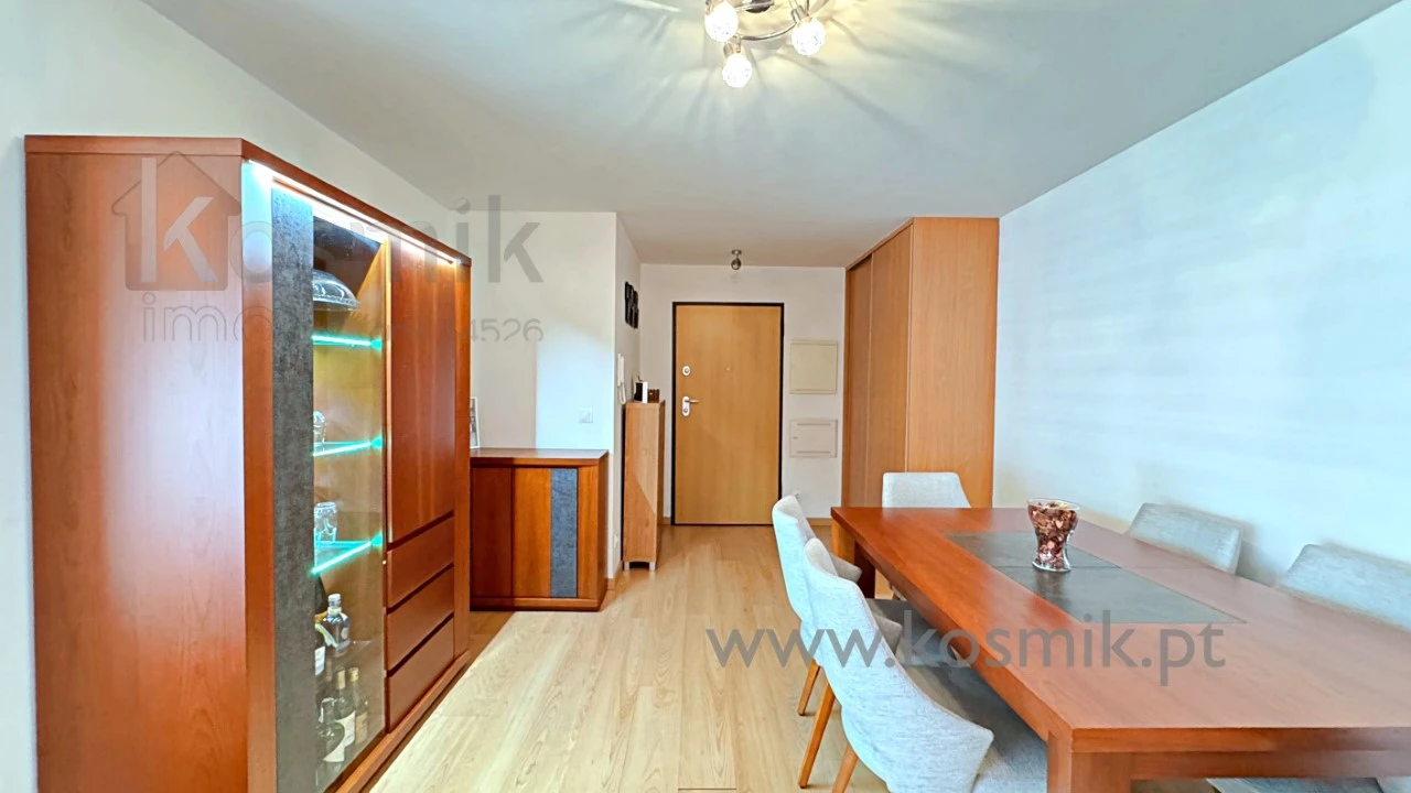 Apartamento T2 para Venda em Pontinha e Famões Foto 14