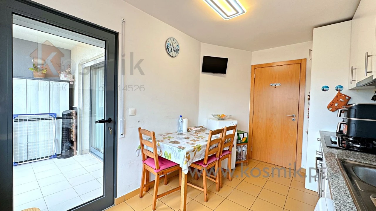 Apartamento T2 para Venda em Pontinha e Famões Foto 20