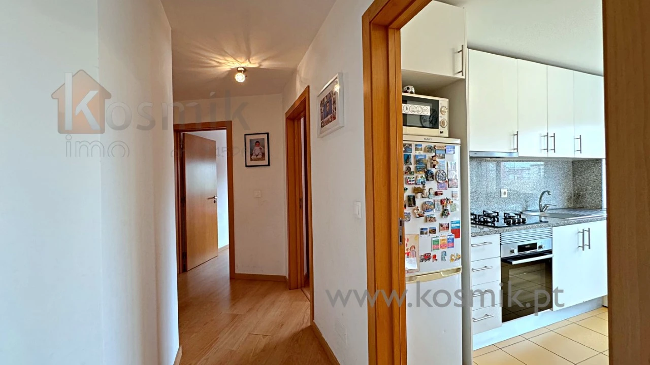 Apartamento T2 para Venda em Pontinha e Famões Foto 28