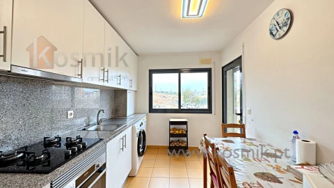 Apartamento T2 para Venda em Pontinha e Famões