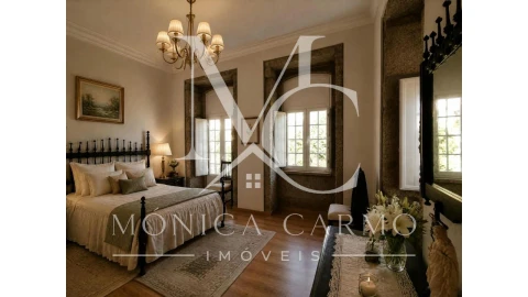 Moradia T6 para Venda em Fornos de Algodres