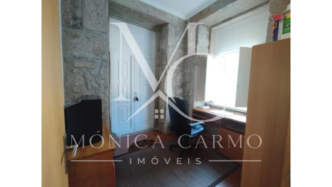 Moradia T6 para Venda em Fornos de Algodres