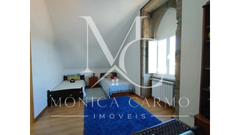 Moradia T6 para Venda em Fornos de Algodres