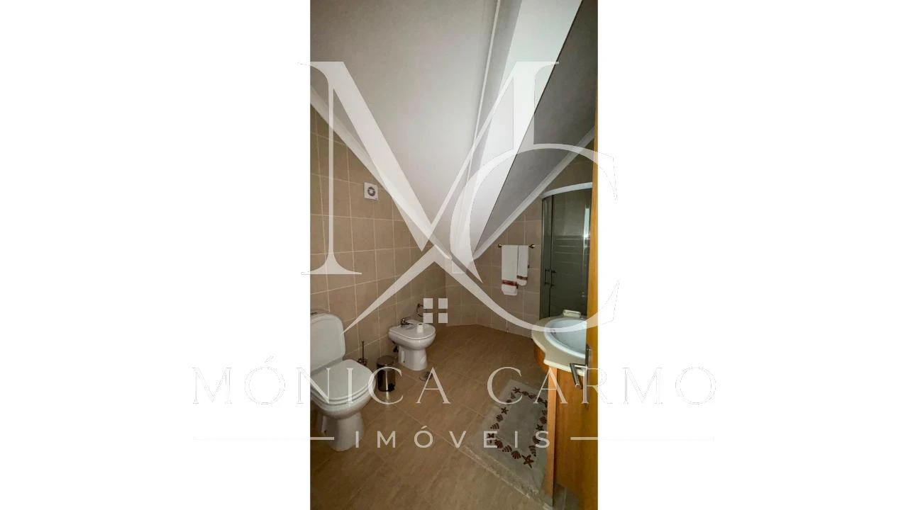 Moradia T6 para Venda em Fornos de Algodres Foto 14