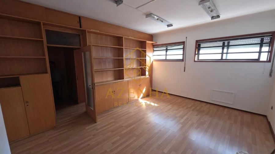 Escritório para Arrendamento em Cidade da Maia
