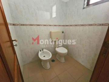 Loja para Arrendamento em Vialonga