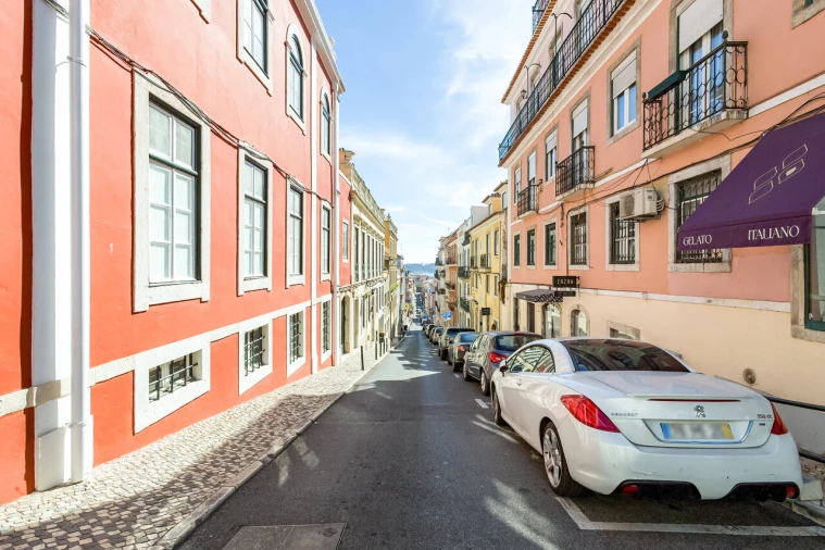 Apartamento T3 para Venda em Misericórdia Foto 2