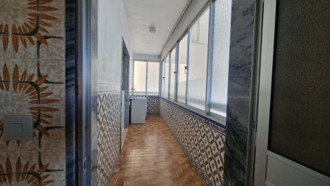 Apartamento T3 para Venda em Faro (Sé e São Pedro)