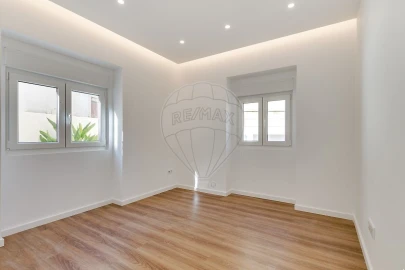 Apartamento T2 para Venda em Almada, Cova da Piedade, Pragal e Cacilhas