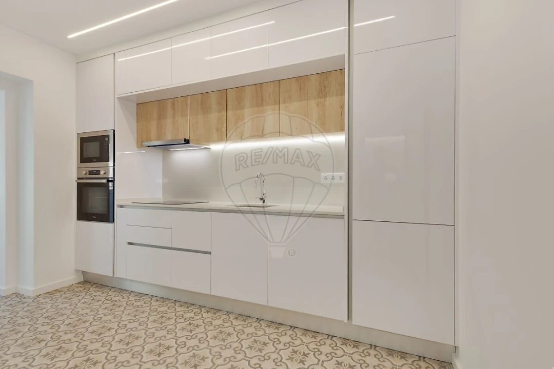 Apartamento T2 para Venda em Almada, Cova da Piedade, Pragal e Cacilhas Foto 3