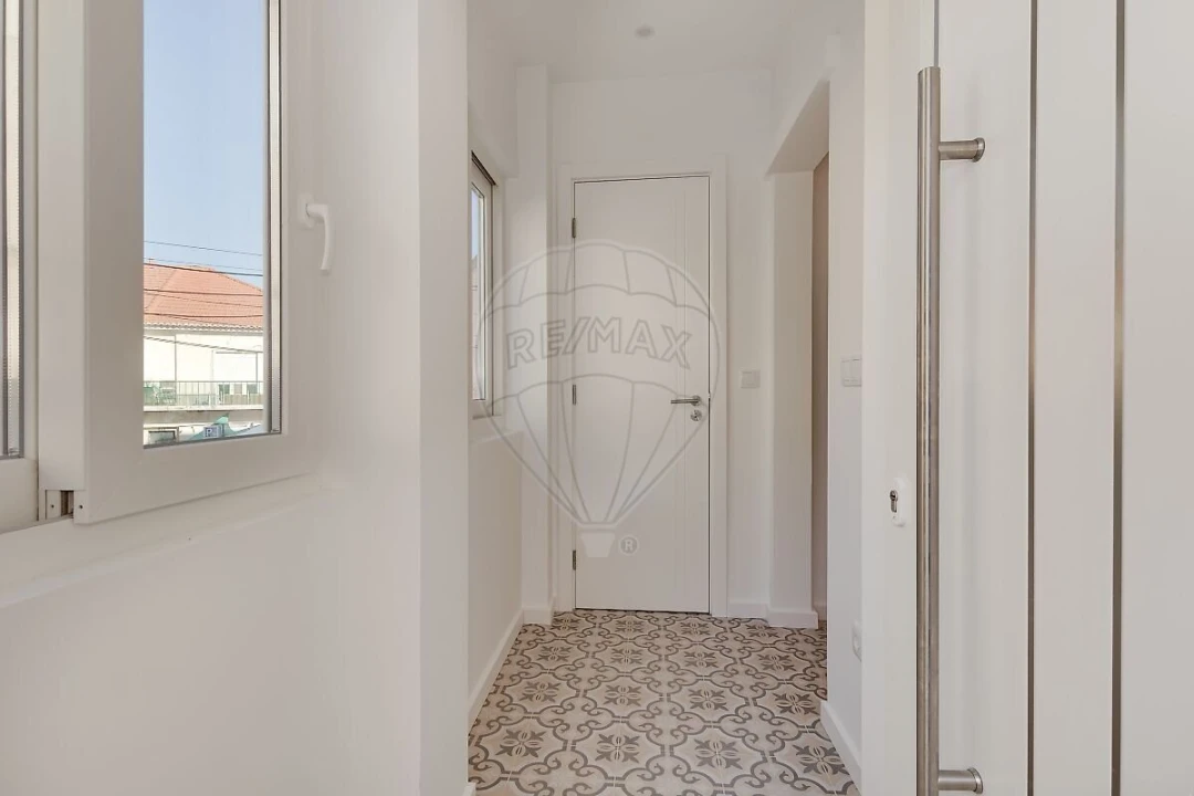 Apartamento T2 para Venda em Almada, Cova da Piedade, Pragal e Cacilhas Foto 22