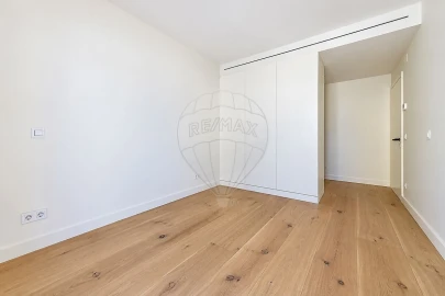 Apartamento T3 para Venda em Alvalade