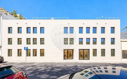 Apartamento T3 para Venda em Alvalade