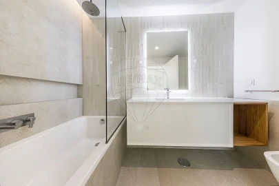 Apartamento T3 para Venda em Alvalade