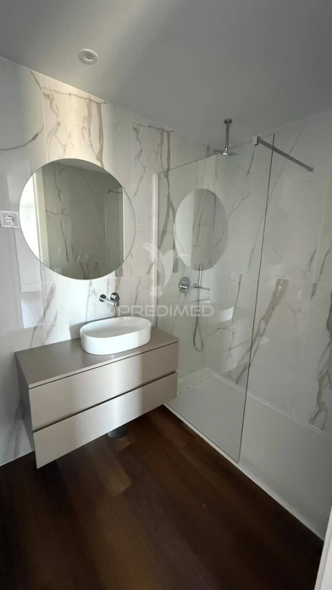 Apartamento T3 para Venda em Ferreiros e Gondizalves