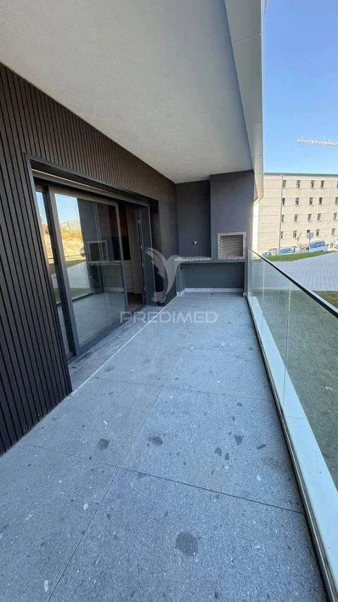 Apartamento T3 para Venda em Ferreiros e Gondizalves