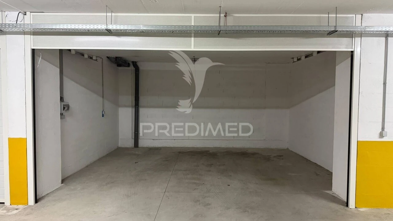 Apartamento T3 para Venda em Ferreiros e Gondizalves Foto 30