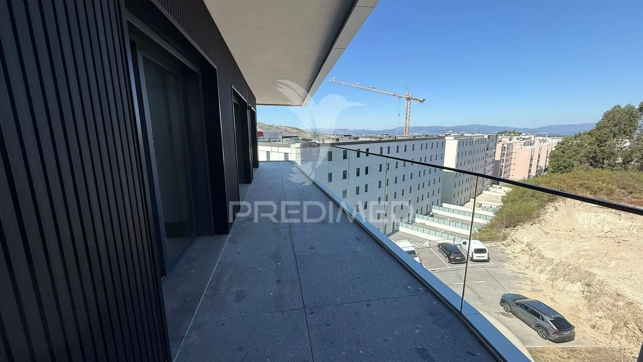 Apartamento T3 para Venda em Ferreiros e Gondizalves Foto 26