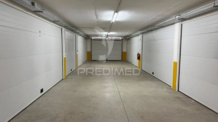 Apartamento T3 para Venda em Ferreiros e Gondizalves Foto 31