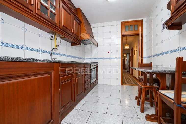 Apartamento T2 para Venda em São Vicente (Braga) Foto 3